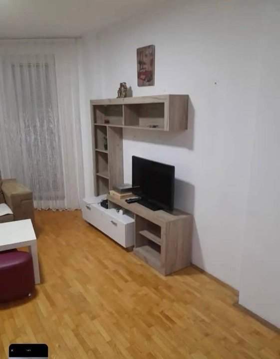 Lëshohet me qira – Overview